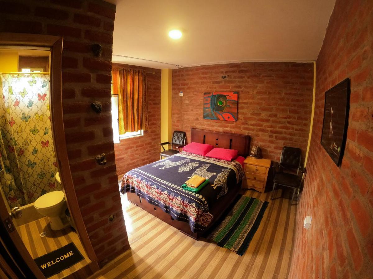 Hostal La Casa Amarilla City Banos  Exterior photo