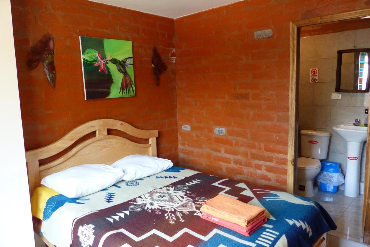 Hostal La Casa Amarilla City Banos  Exterior photo