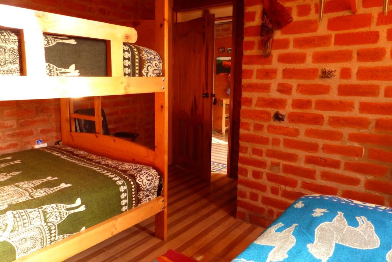 Hostal La Casa Amarilla City Banos  Exterior photo