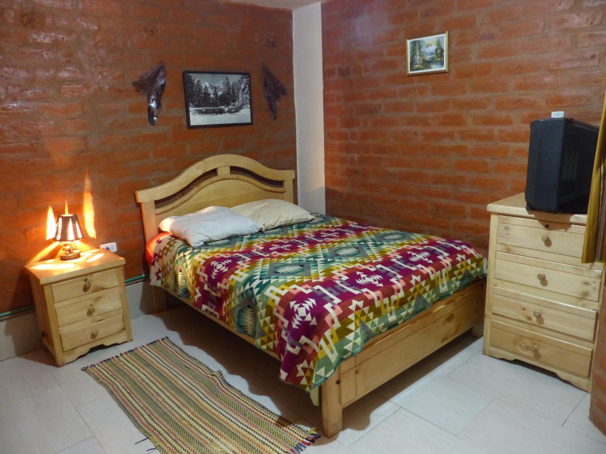 Hostal La Casa Amarilla City Banos  Exterior photo